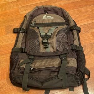 Camel Mountain backpack
